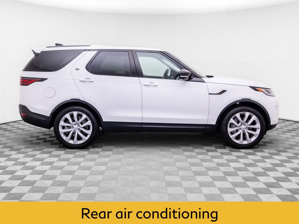 Used 2024 Land Rover Discovery S AWD/4WD image 7