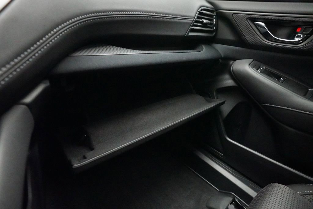 Used 2024 Subaru Outback Premium image 30