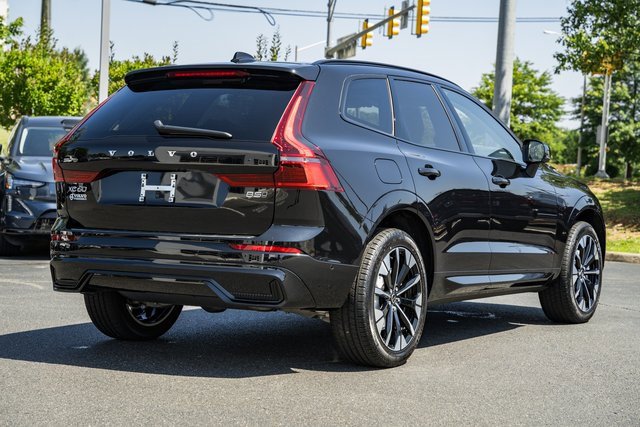 New 2026 Volvo XC60 B5 Plus w/ Protection Package Premier image 4