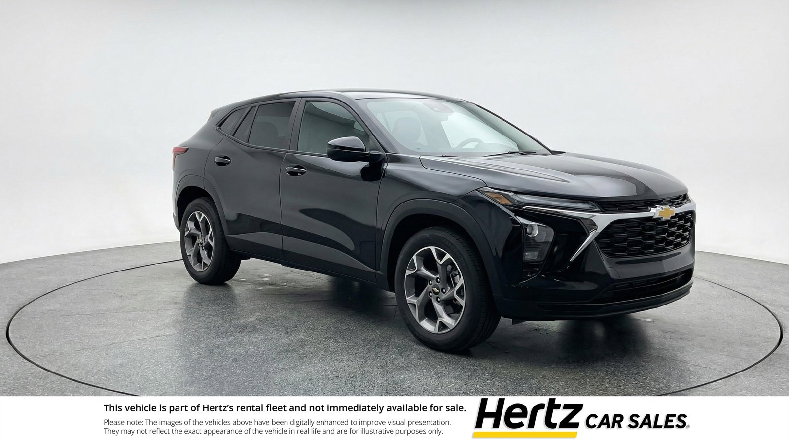 Used 2025 Chevrolet Trax LT image 1