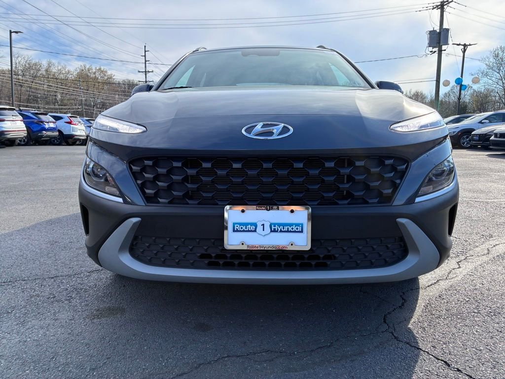 Used 2023 Hyundai Kona SEL AWD/4WD image 2