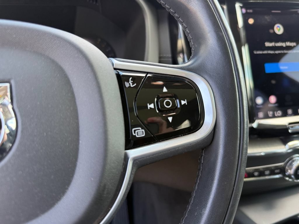 Used 2022 Volvo XC60 B5 Inscription w/ Advanced Package AWD/4WD image 23
