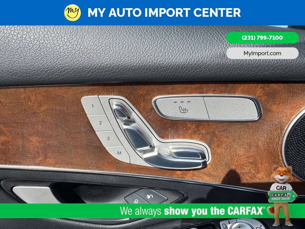 Used 2017 Mercedes-Benz GLC 300 4MATIC image 9