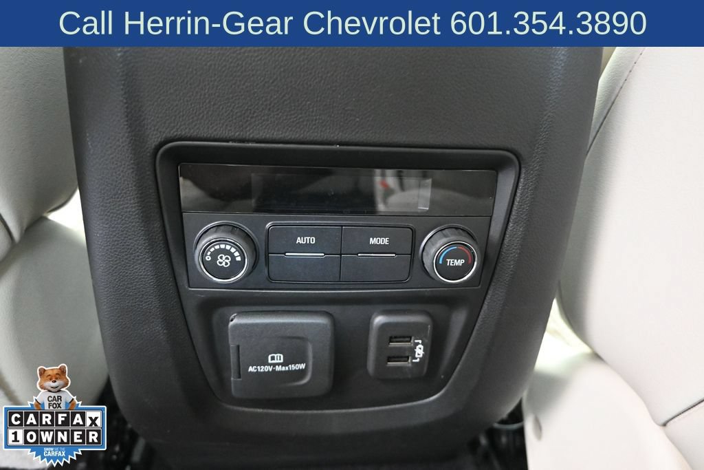 Used 2023 Buick Enclave Essence w/ Experience Buick Package FWD image 16