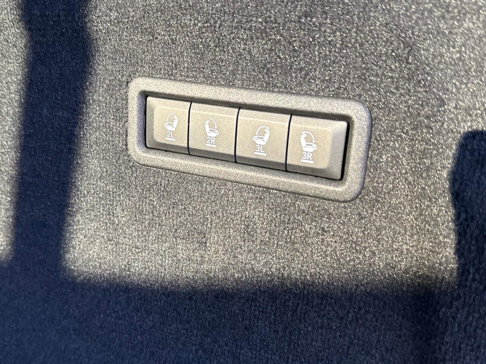 New 2026 Jeep Grand Wagoneer L Summit image 31