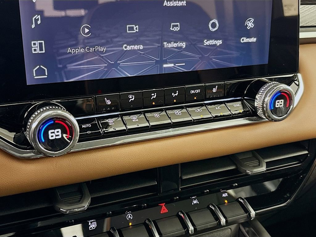 New 2026 GMC Canyon AT4 image 16