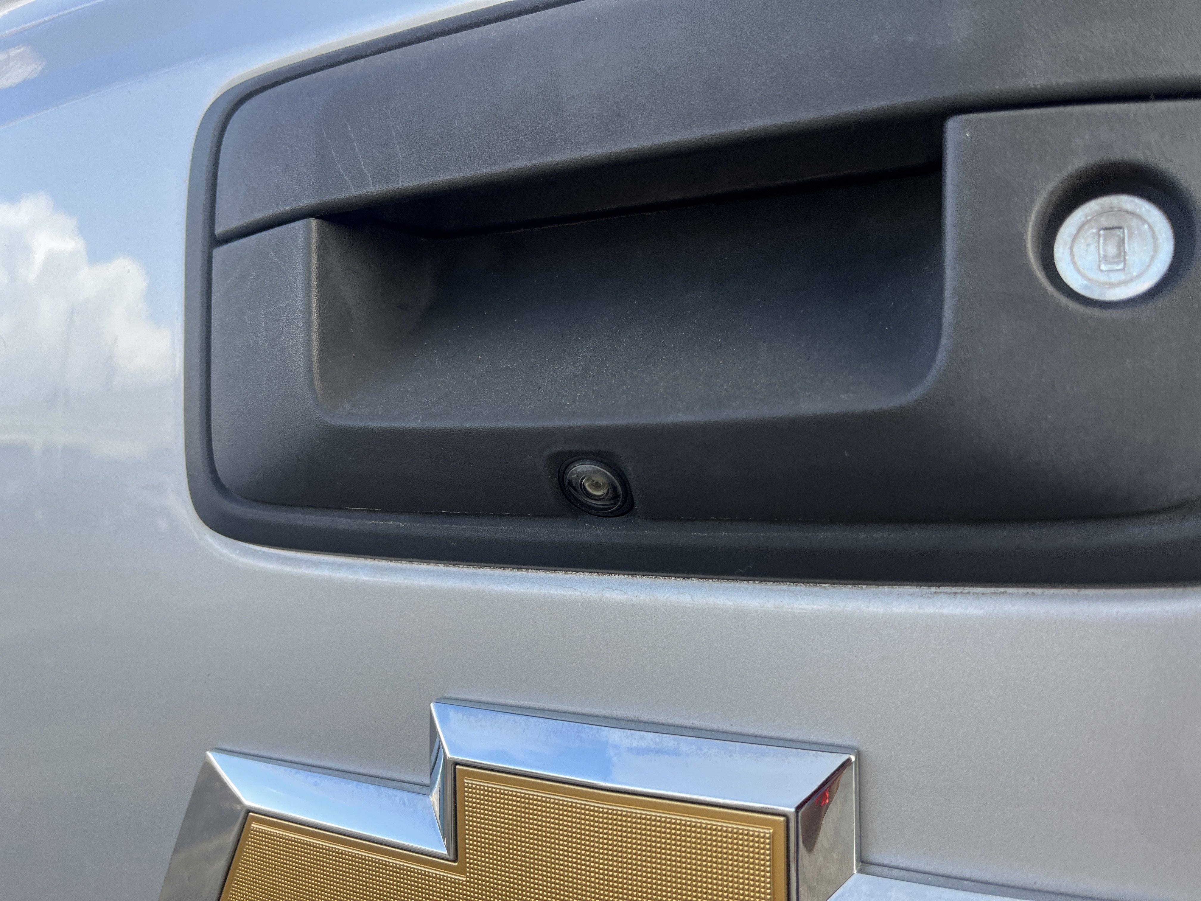 Used 2017 Chevrolet Silverado 2500 LT w/ LT Convenience Package image 4