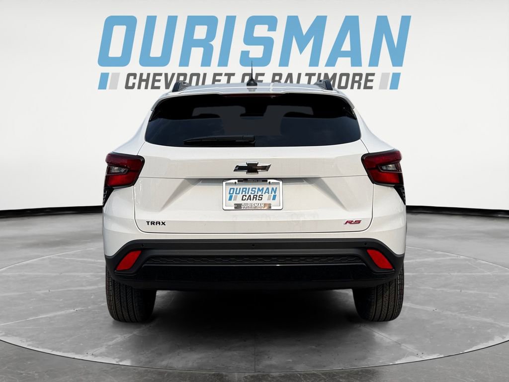New 2026 Chevrolet Trax RS w/ Driver Confidence Package FWD image 5