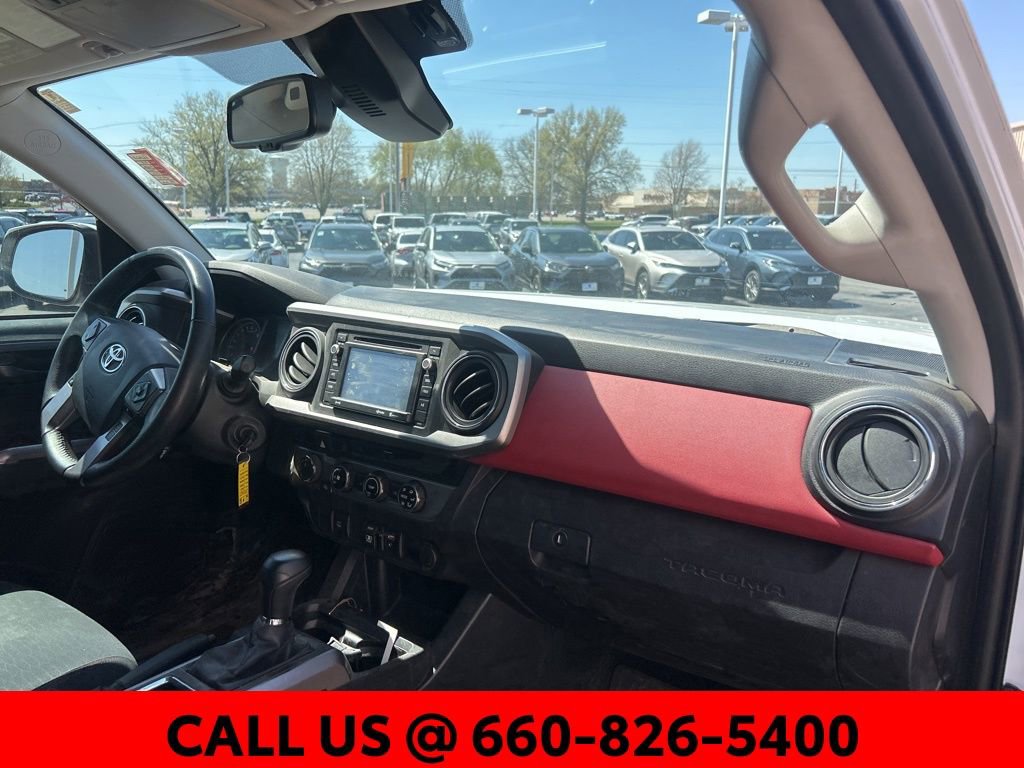 Certified 2018 Toyota Tacoma SR5 image 8