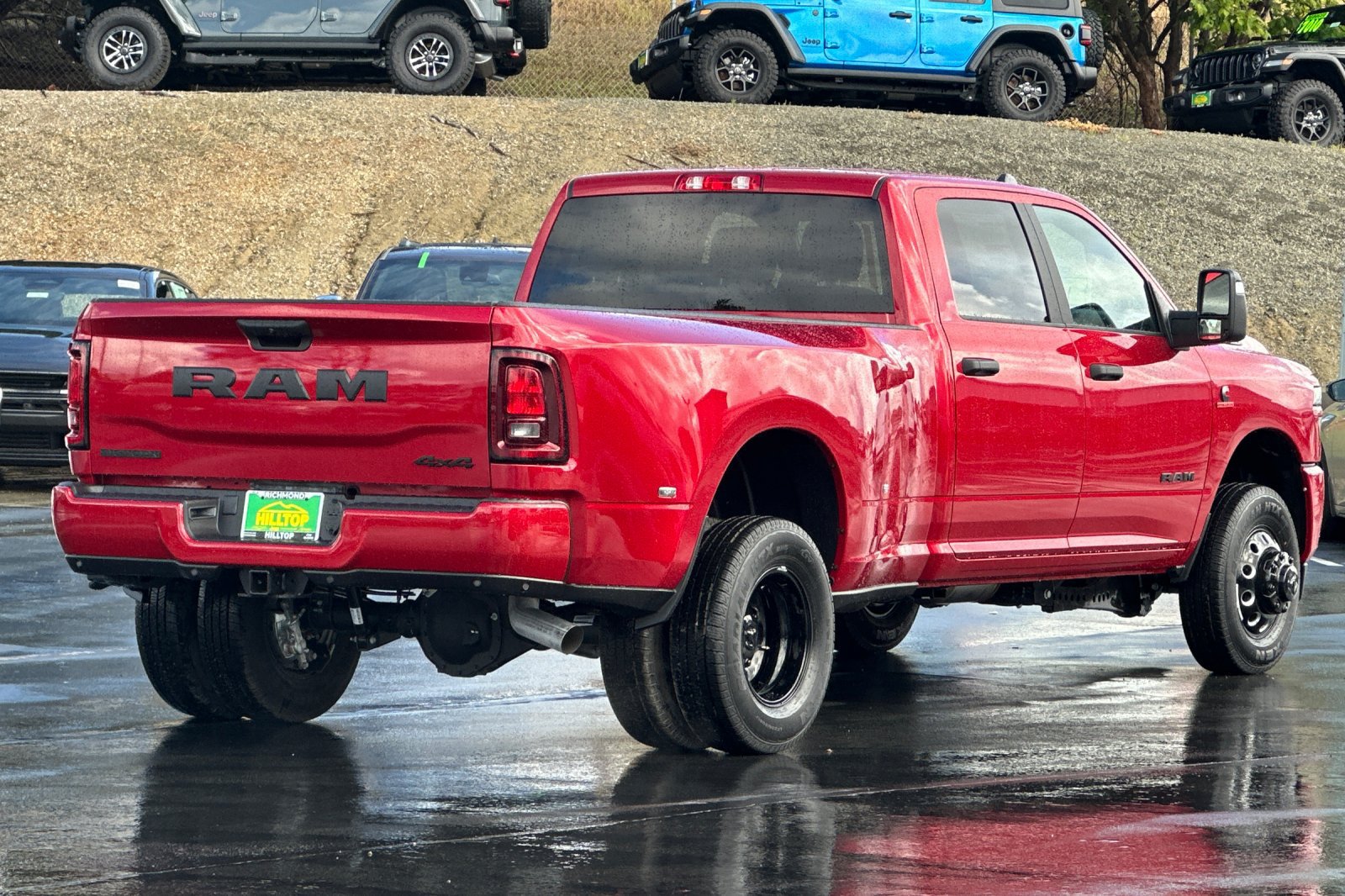 New 2026 RAM 3500 Big Horn AWD/4WD image 4