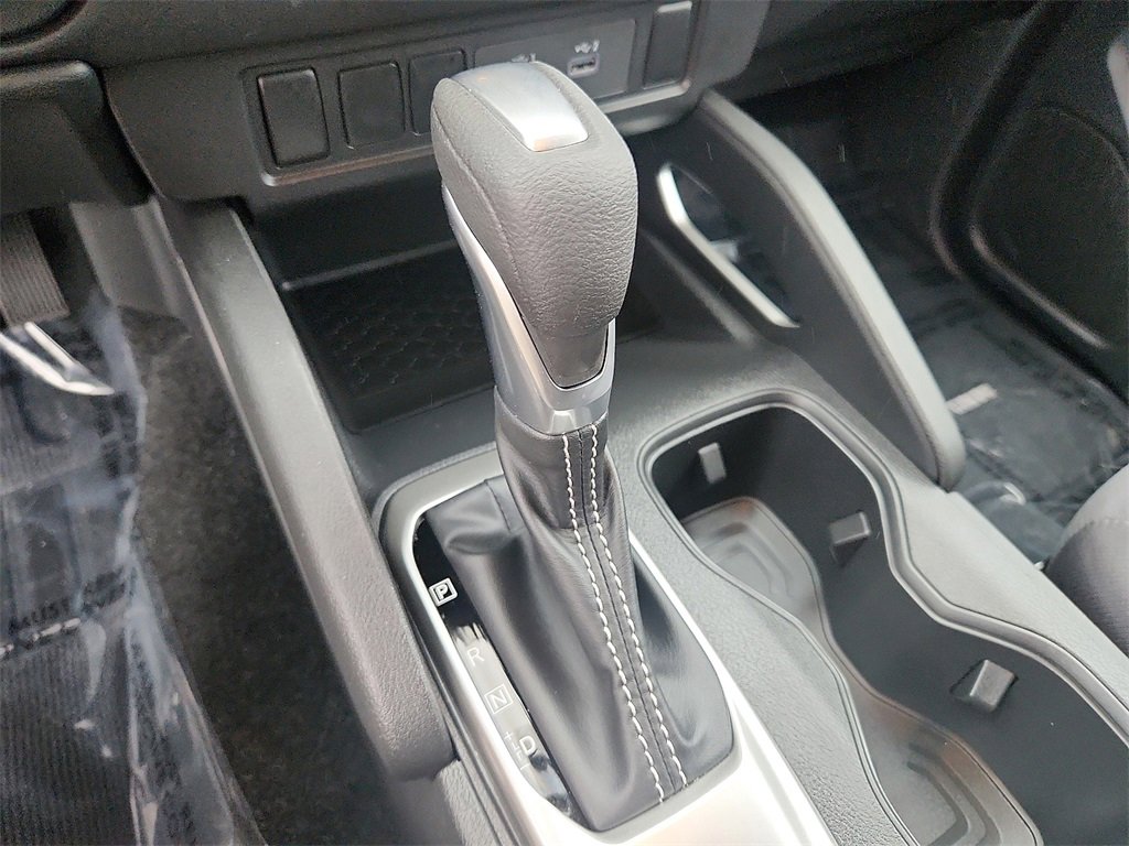 Certified 2024 Nissan Frontier SV image 15