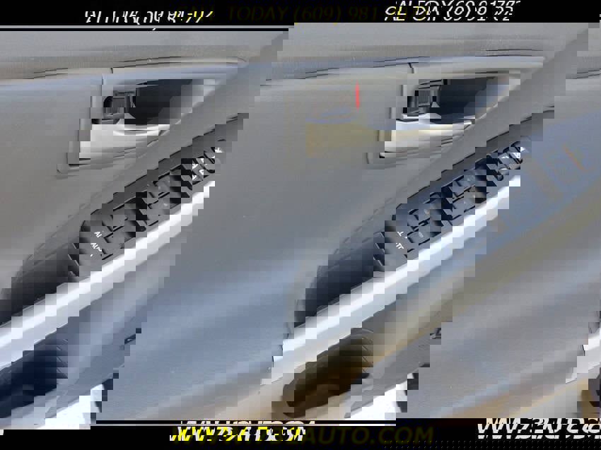 Used 2011 Toyota Prius Four w/ Solar Roof Pkg image 23