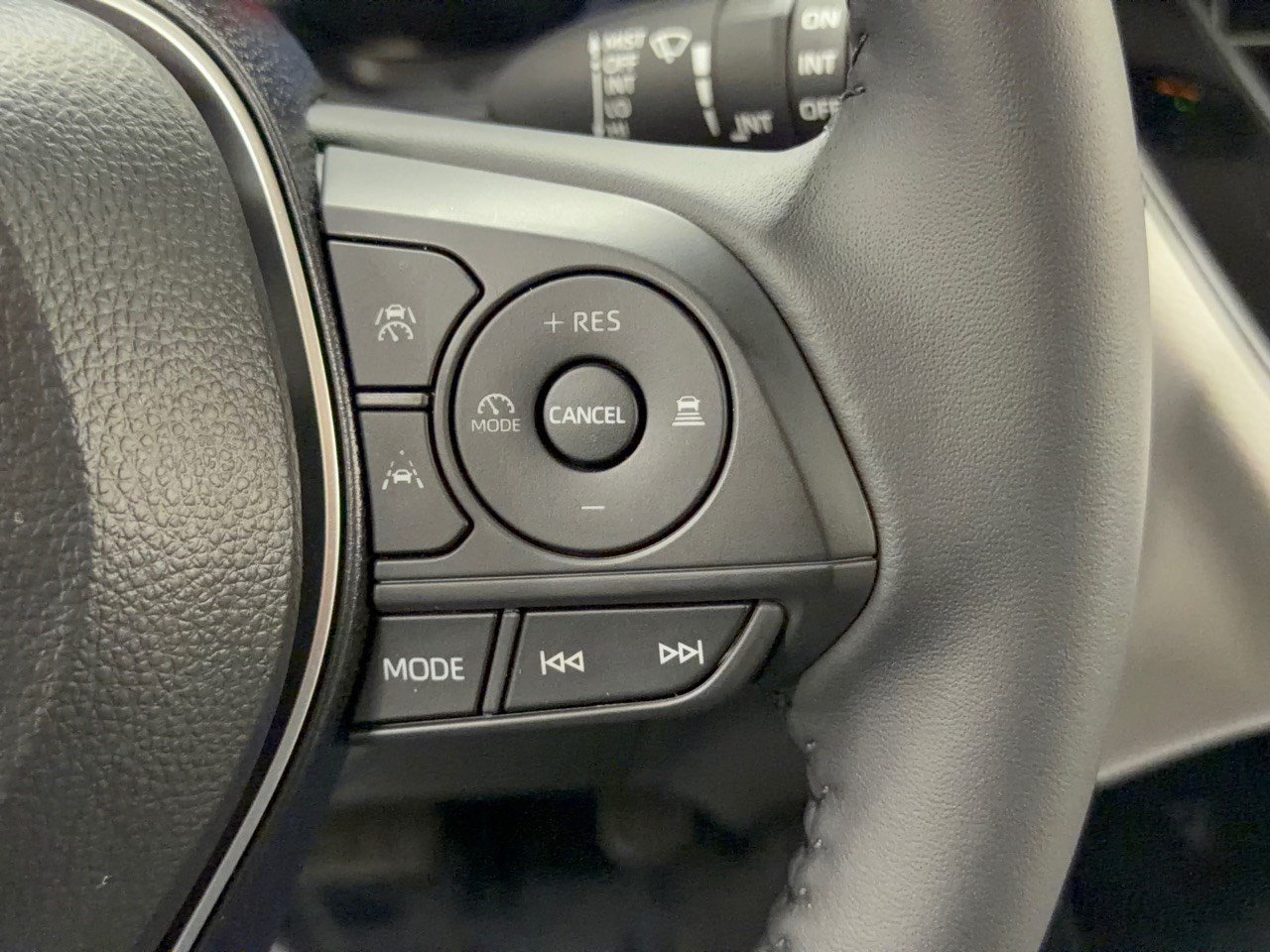 New 2026 Toyota Corolla Cross LE AWD/4WD image 19