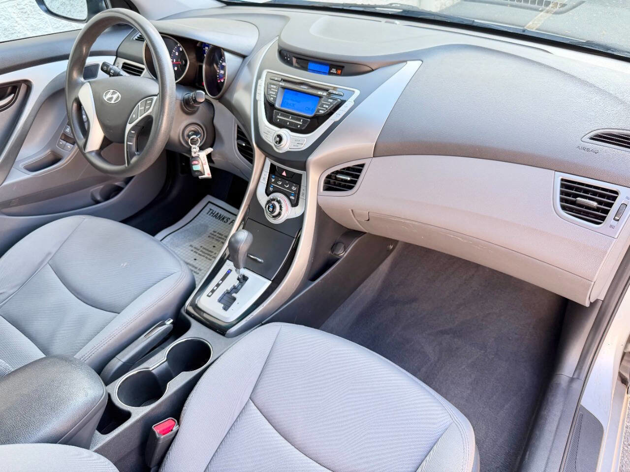Used 2012 Hyundai Elantra GLS image 38