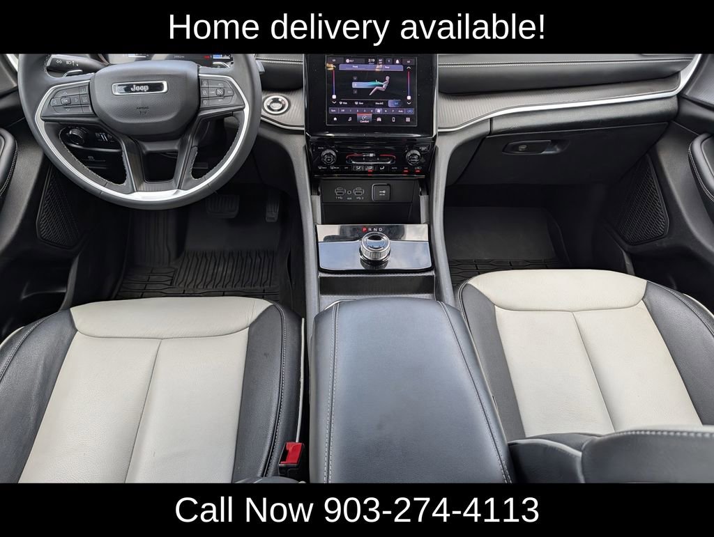 Used 2024 Jeep Grand Cherokee L Laredo RWD image 12