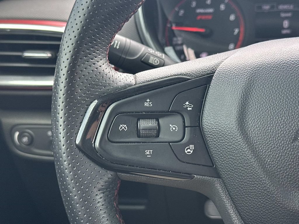 Used 2022 Chevrolet TrailBlazer RS AWD/4WD image 20