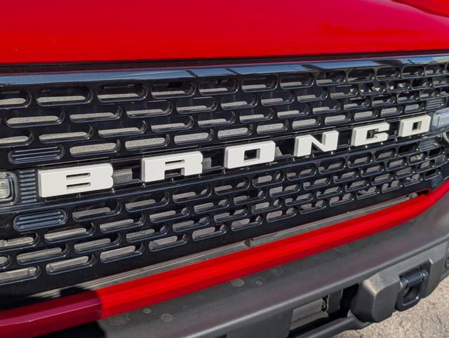 Used 2023 Ford Bronco Wildtrak image 24