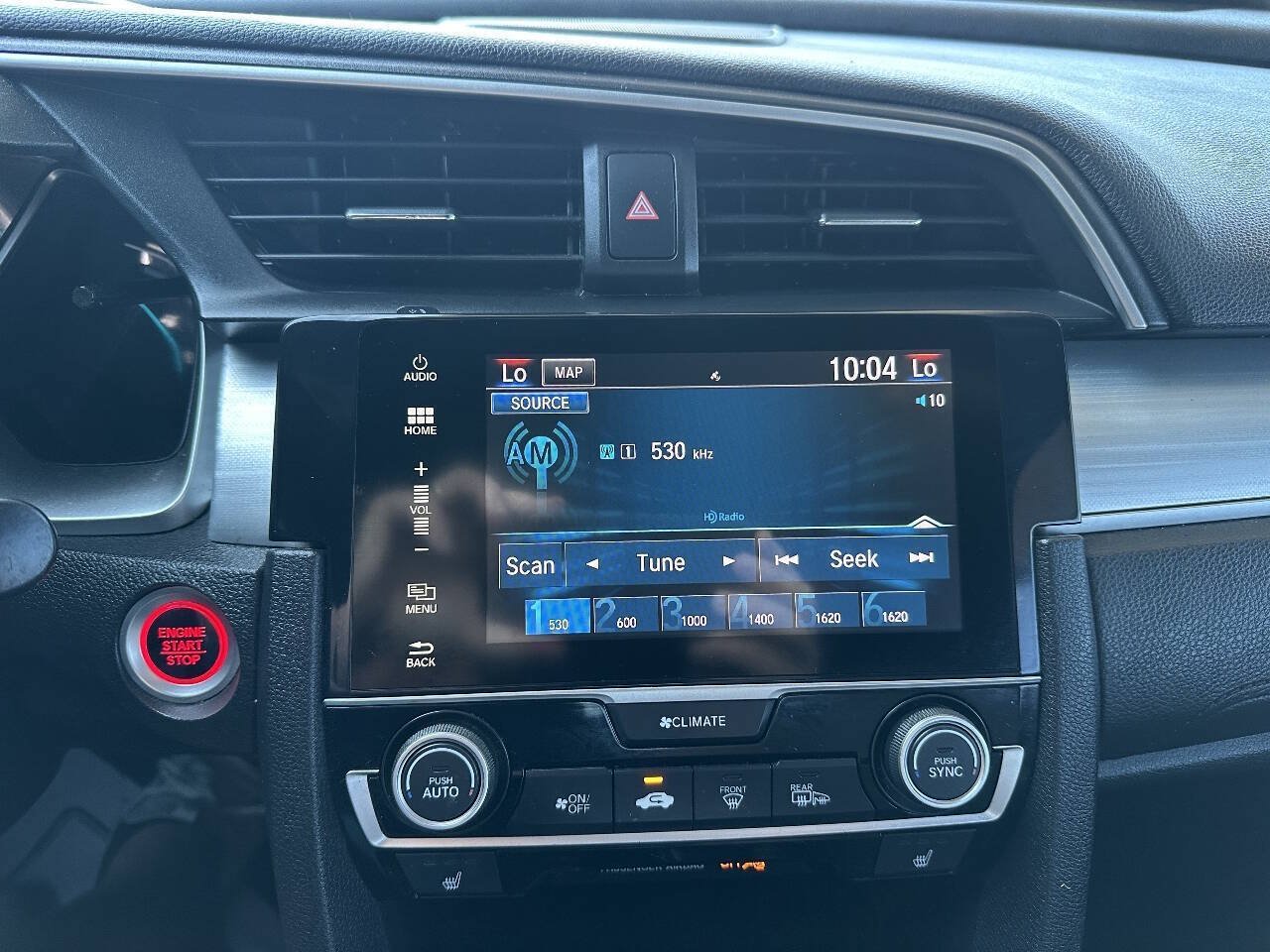 Used 2018 Honda Civic Touring image 10