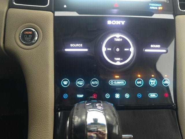 Certified 2018 Ford Taurus Limited AWD/4WD image 23
