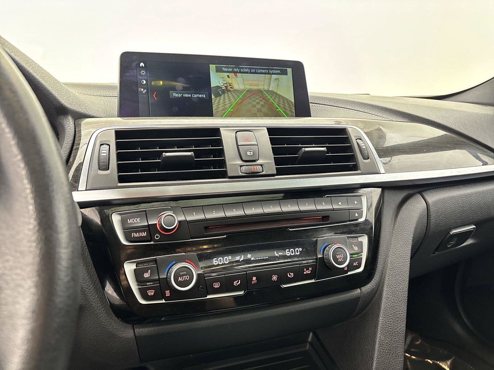 Used 2018 BMW 328d Sedan RWD image 30
