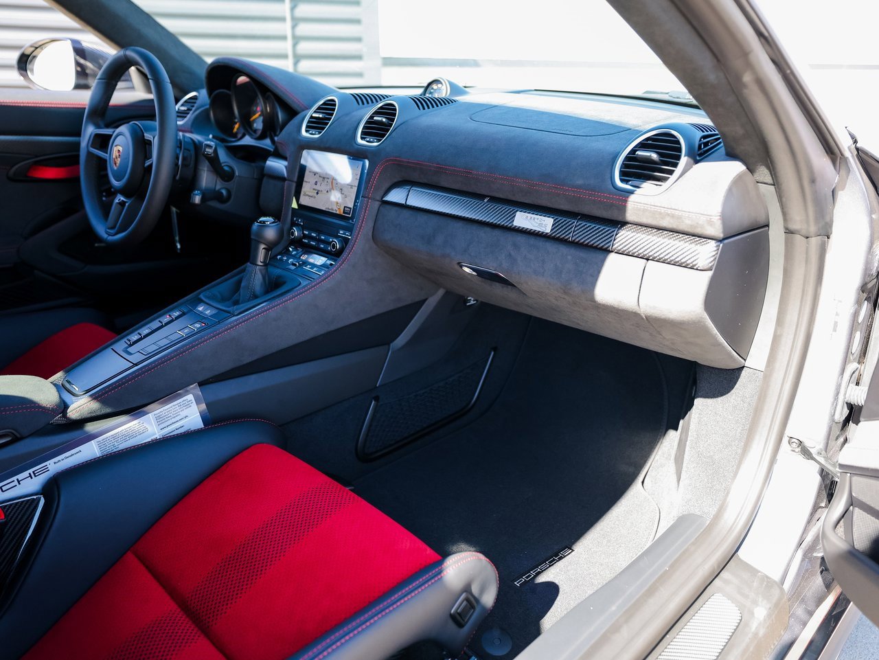 Certified 2025 Porsche 718 Boxster Spyder RS image 27