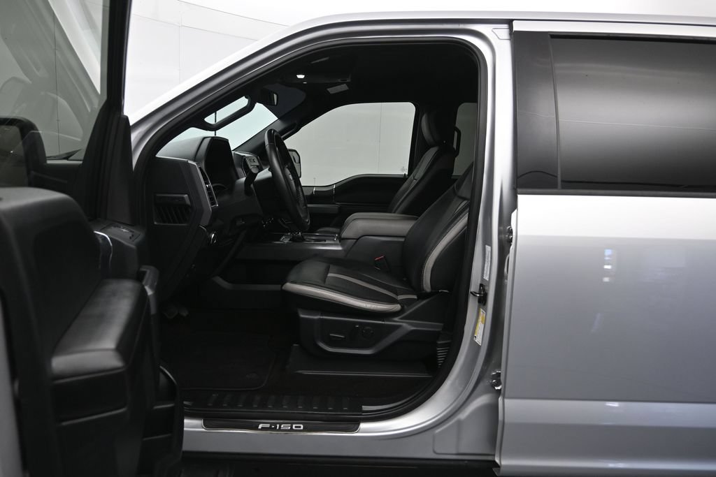 Used 2019 Ford F150 XLT w/ Equipment Group 302A Luxury AWD/4WD image 21