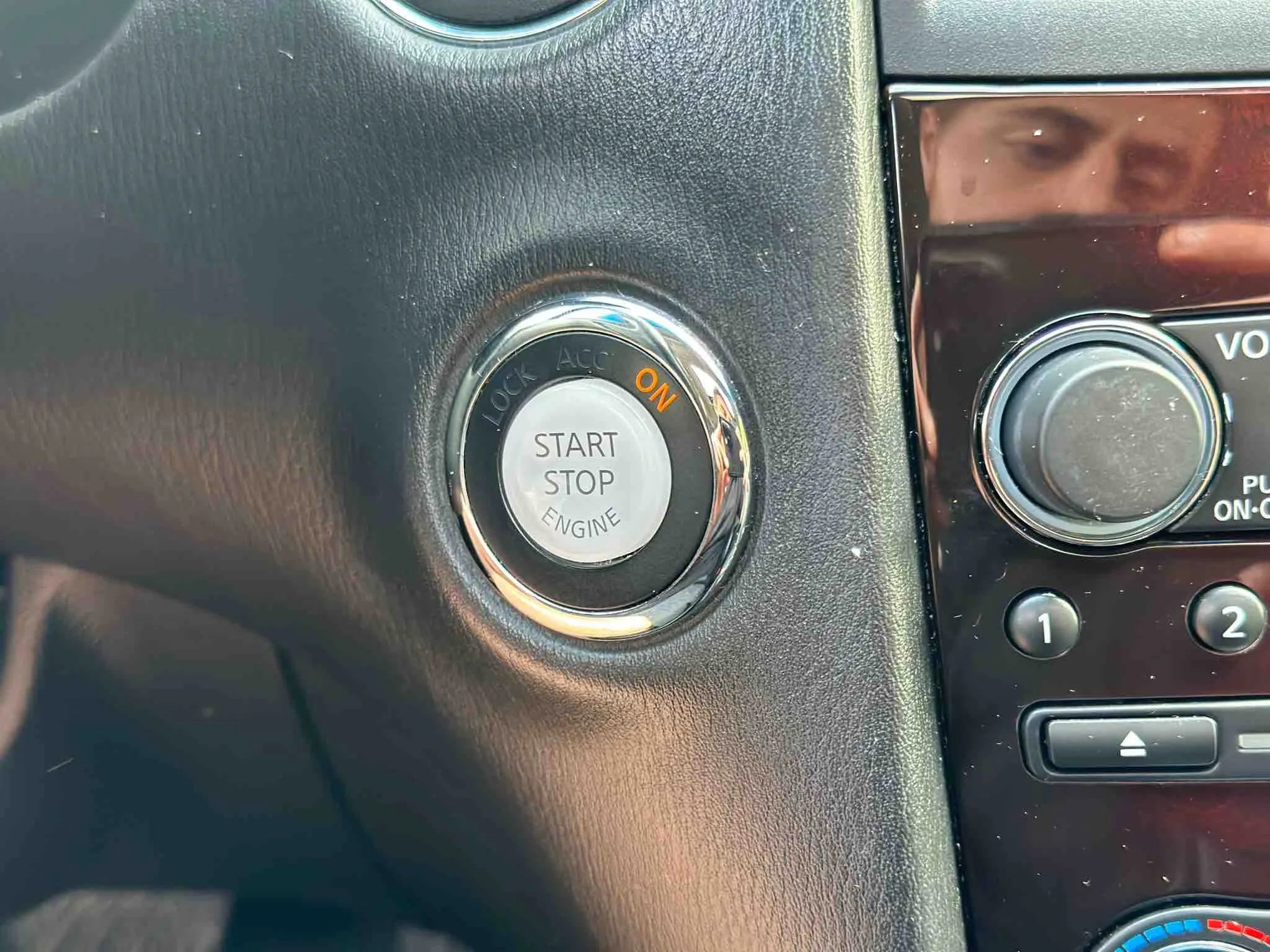 Used 2012 INFINITI EX35 Journey w/ Premium Pkg image 40