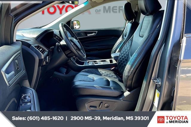 Used 2024 Ford Edge Titanium image 18