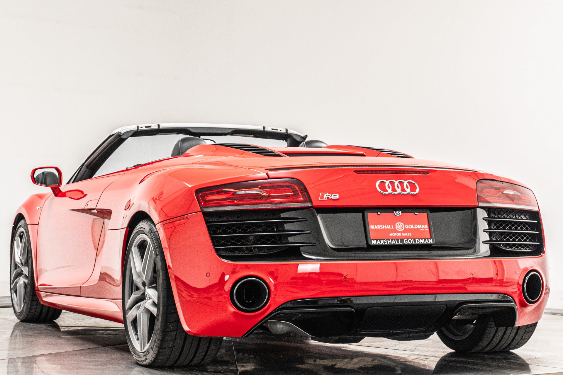 Used 2014 Audi R8 V10 AWD/4WD image 7
