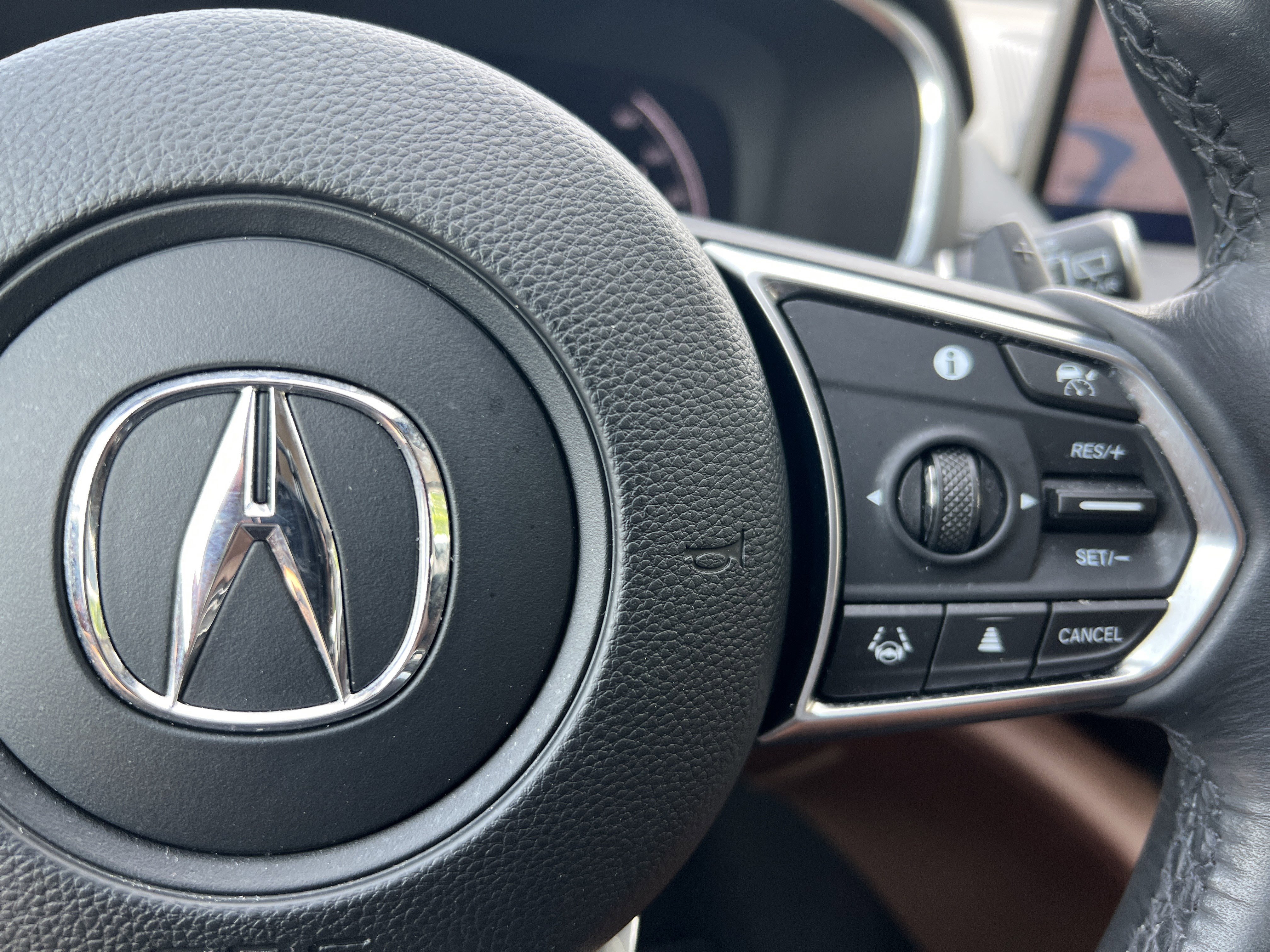 Used 2023 Acura MDX FWD w/ Technology Package image 36