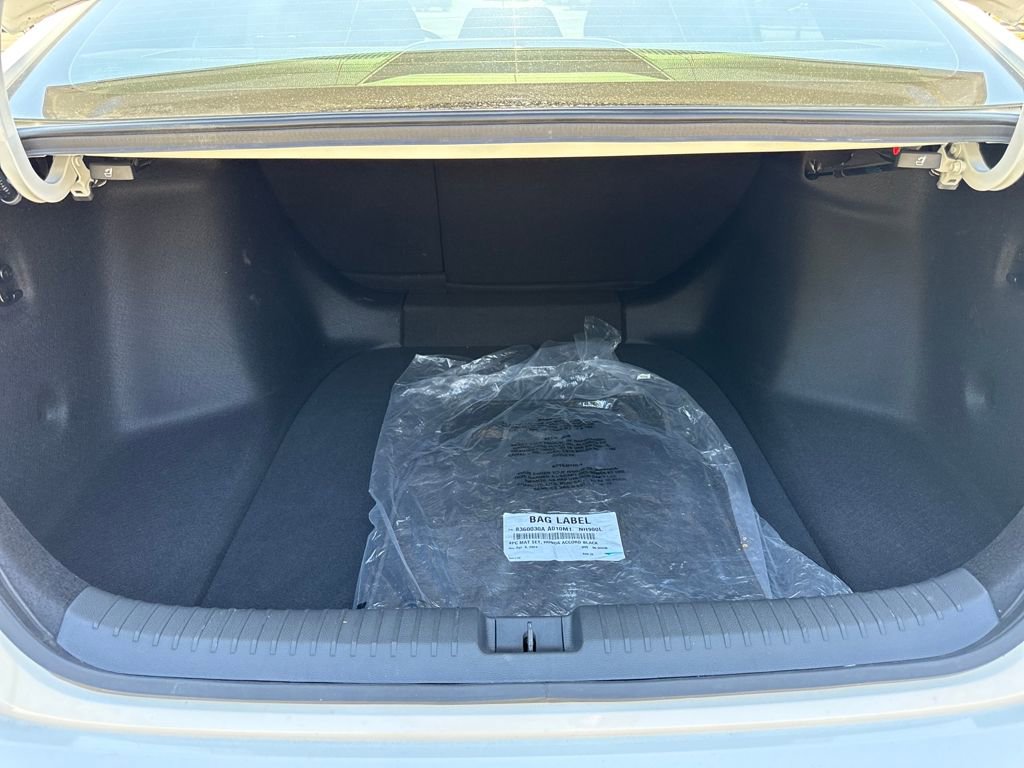 Used 2024 Honda Accord Sport image 27
