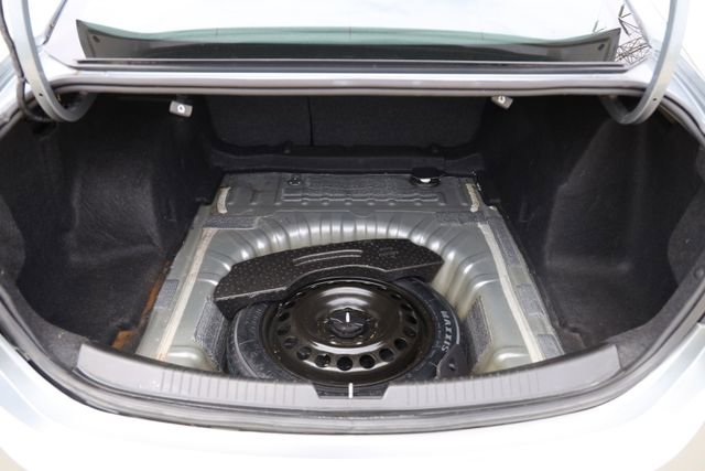 Used 2023 Chevrolet Malibu LS FWD image 13