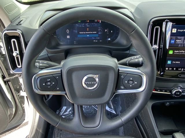 Certified 2025 Volvo XC40 B5 Core w/ Protection Package Premier image 21