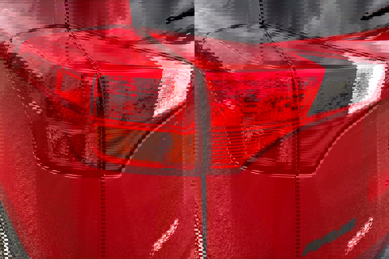 Used 2013 Toyota RAV4 XLE image 28