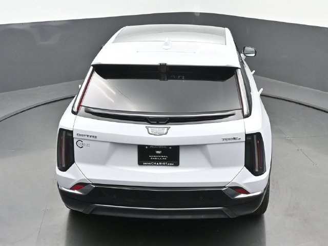 New 2026 Cadillac Optiq Sport 1 w/ LPO, Floor Liner Package AWD/4WD image 43