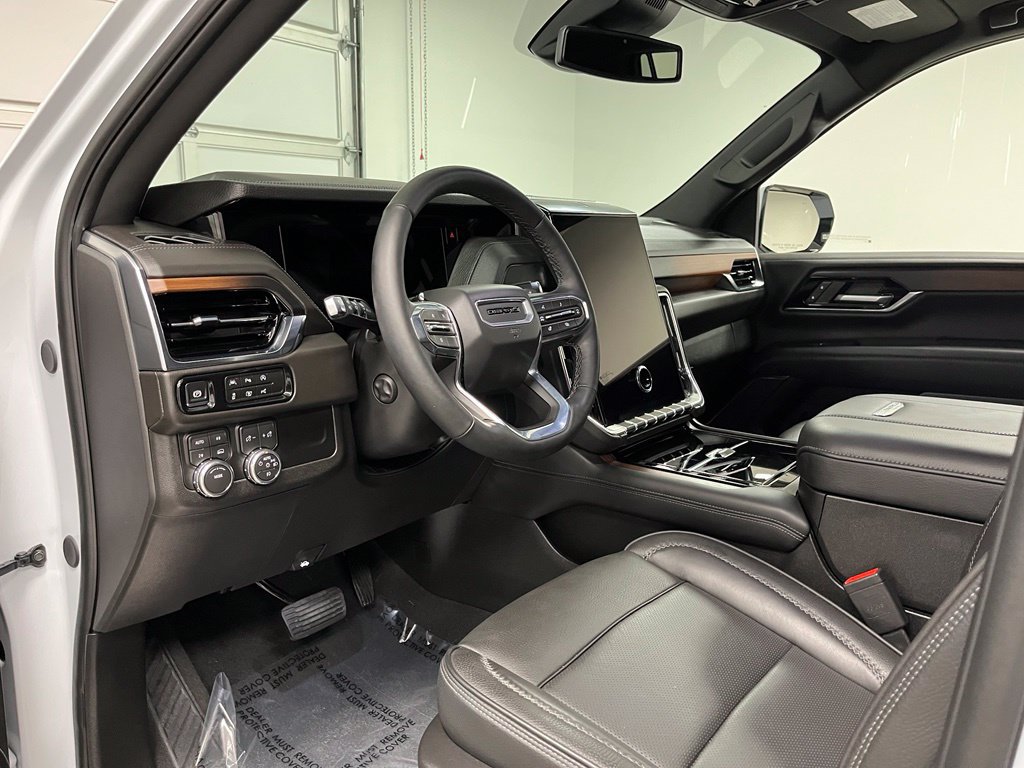 Used 2026 GMC Yukon Denali w/ Sun & Power Step Package AWD/4WD image 20
