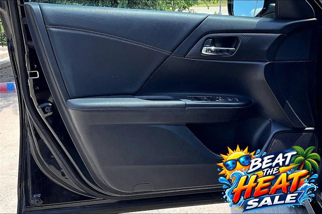 Used 2017 Honda Accord Sport image 21
