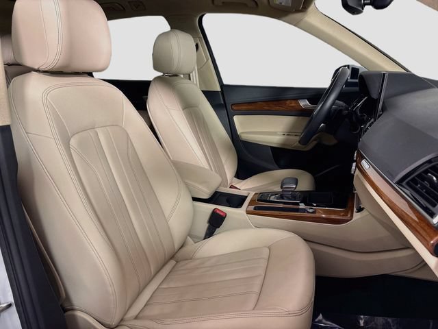 Used 2023 Audi Q5 2.0T Premium w/ Convenience Package AWD/4WD image 27