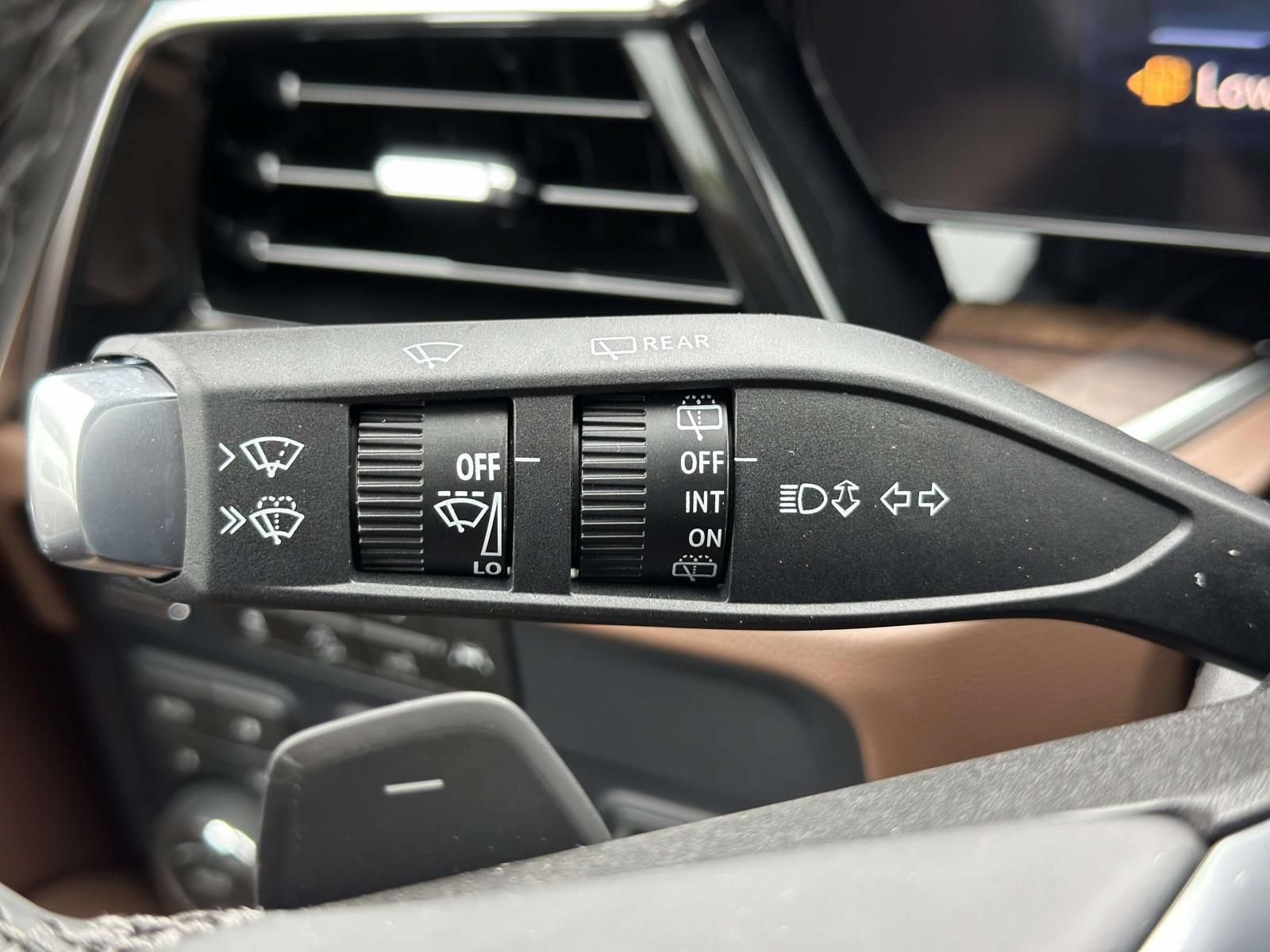 New 2026 Chevrolet Suburban High Country AWD/4WD image 16