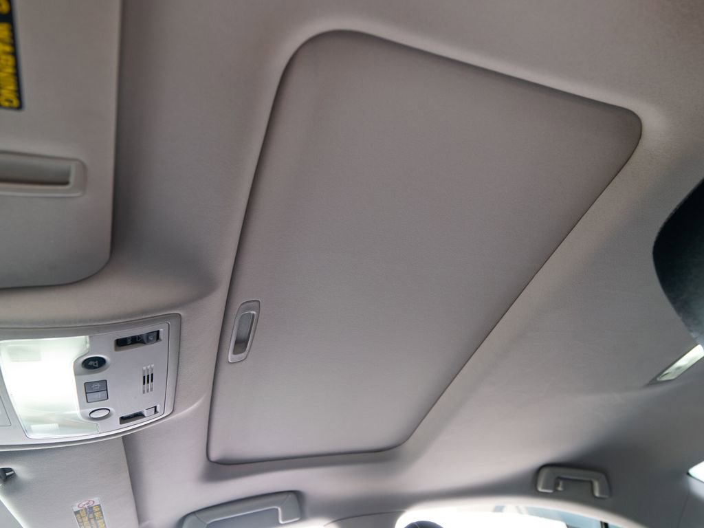 Used 2013 Lexus ES 350 w/ Luxury Pkg image 24