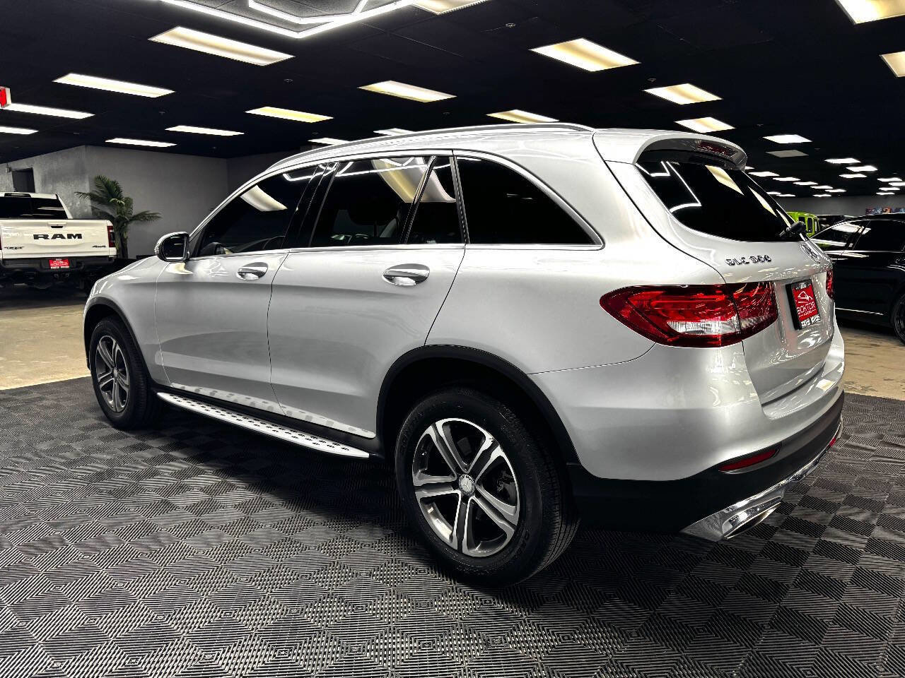Used 2016 Mercedes-Benz GLC 300 image 8