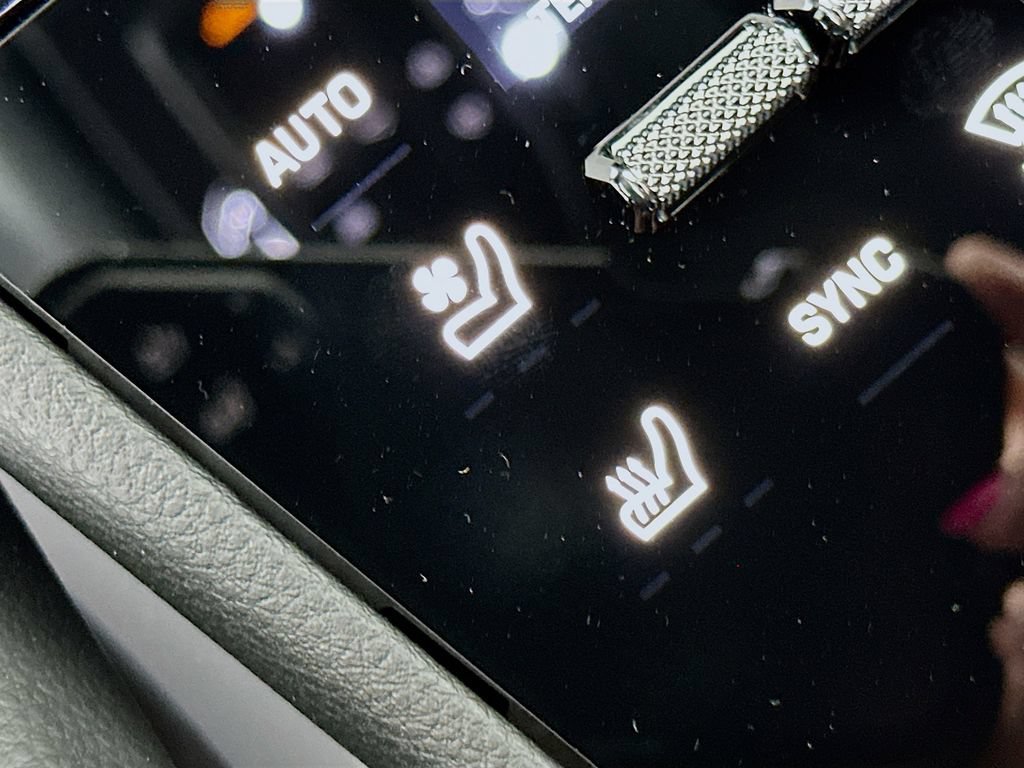 New 2026 Porsche Cayenne AWD/4WD image 23