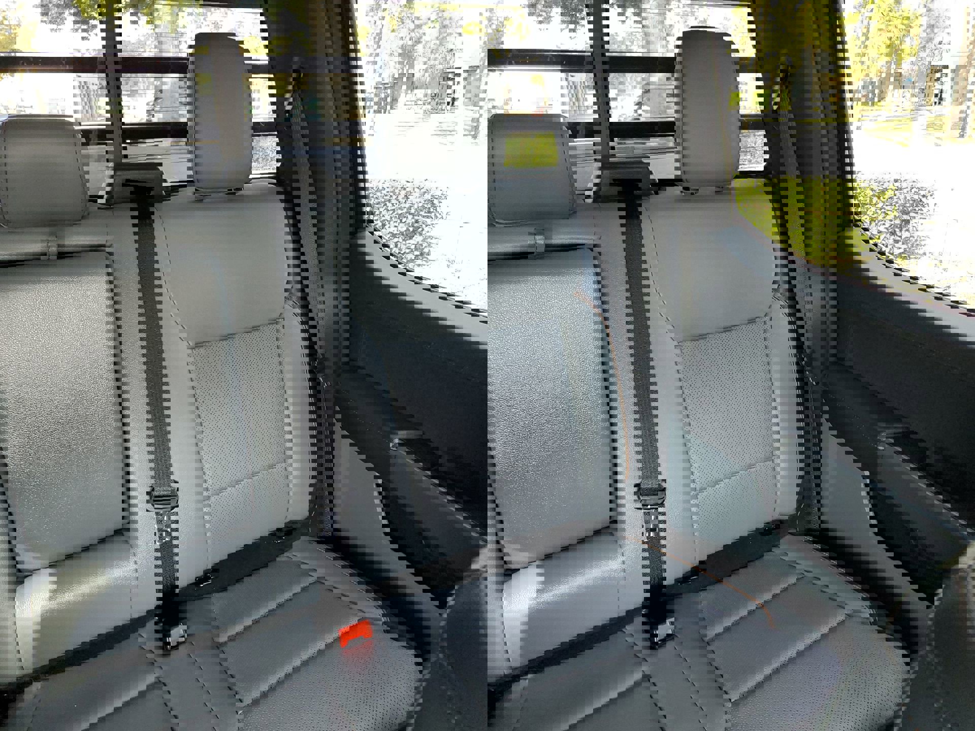 Used 2025 Ford F150 Lariat w/ Equipment Group 501A Mid image 59