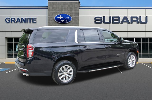 Used 2023 Chevrolet Suburban Premier AWD/4WD image 12