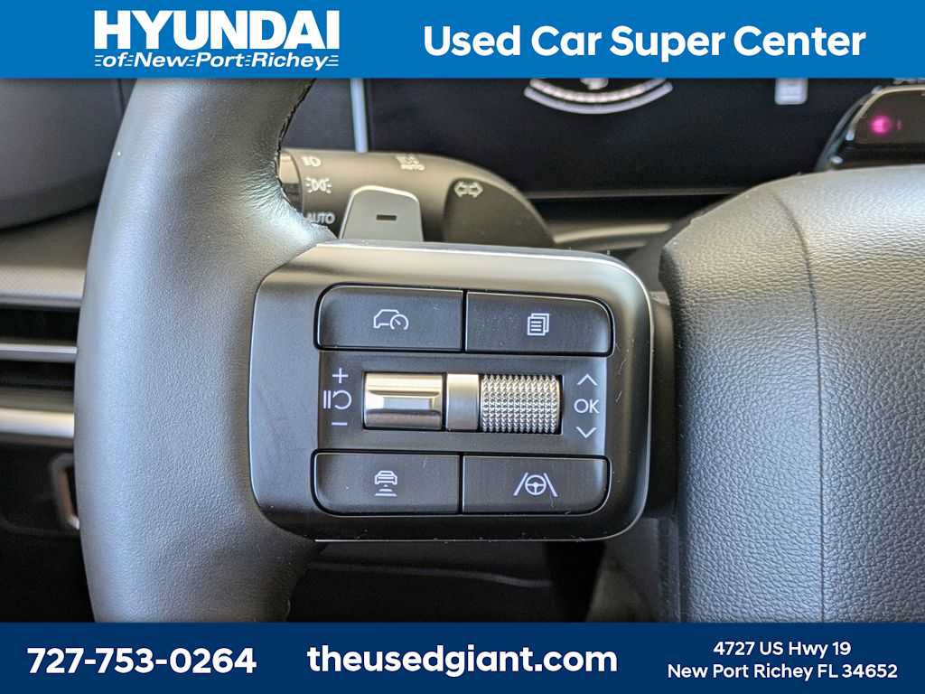 Used 2025 Hyundai Santa Fe SEL w/ Tow & Go Package FWD image 34