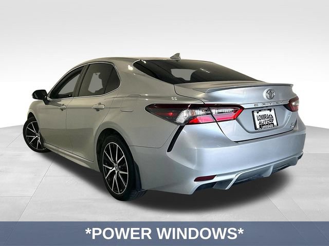 Used 2021 Toyota Camry SE AWD/4WD image 6