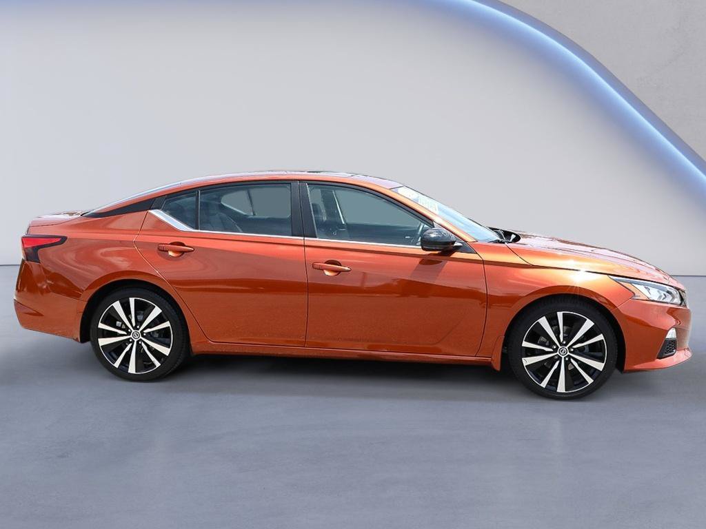 Used 2021 Nissan Altima 2.5 SR w/ SR Premium Package FWD image 7