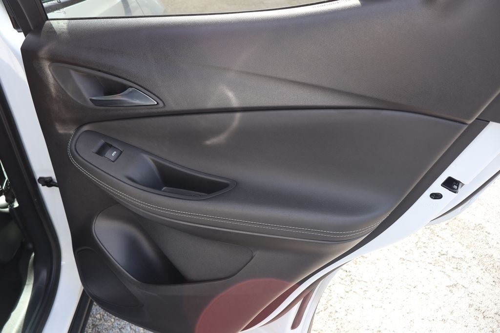 Used 2025 Buick Encore GX Preferred FWD image 16