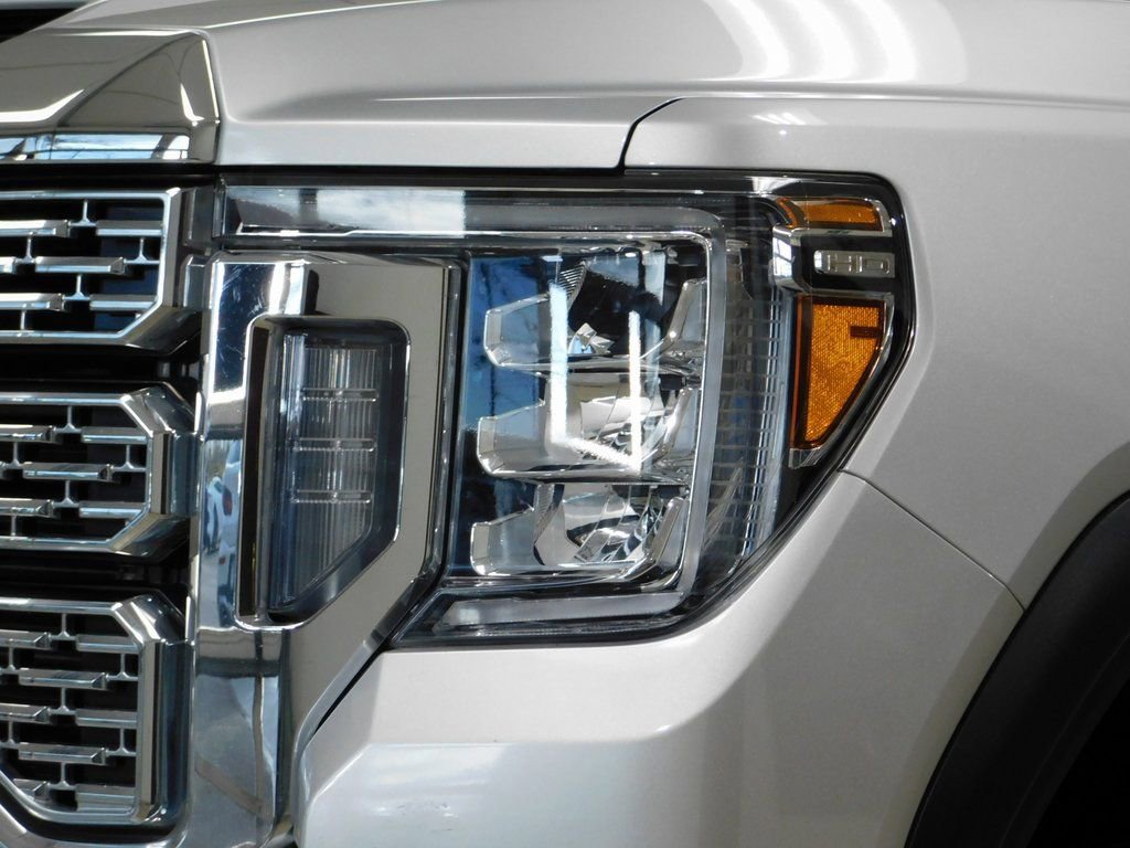 Used 2022 GMC Sierra 3500 Denali w/ Technology Package image 17