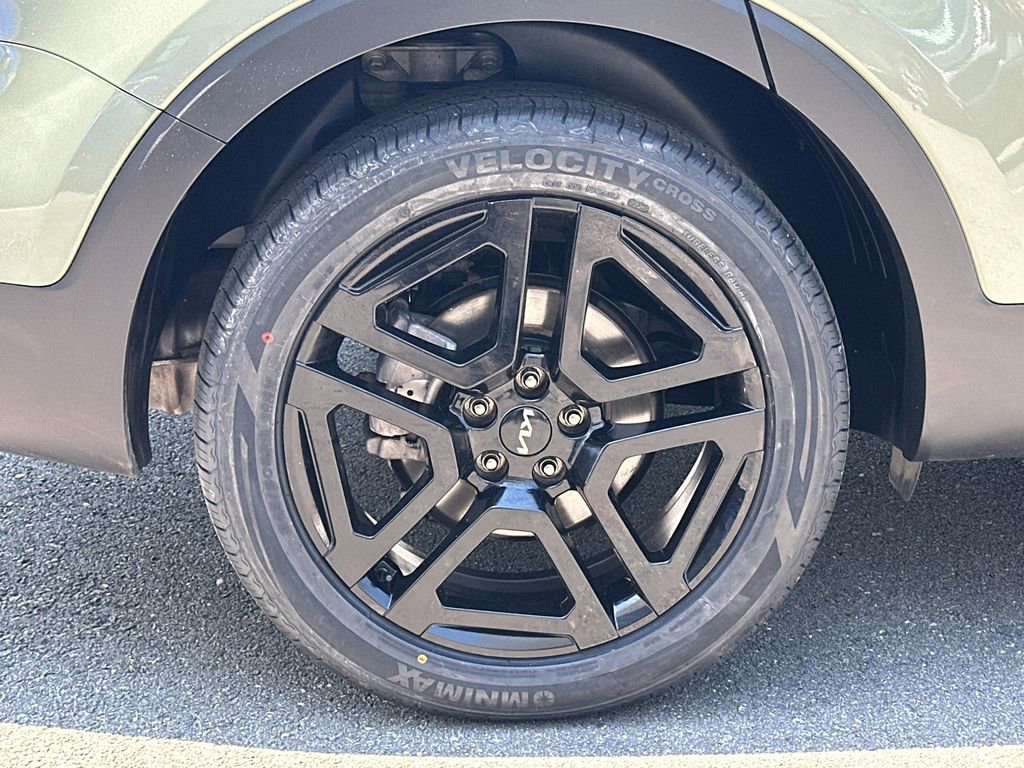 Used 2024 Kia Telluride EX X-Line AWD/4WD image 9